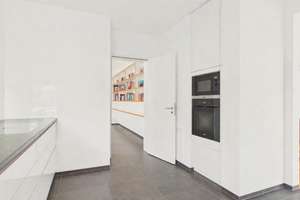Exklusives Wohnen auf 313 m² in Alterlangen – Die vollständige Adresse der Immobilie erhältst du vom Anbieter., 91056 Heiligenloh, Erlangen – Vorschaubild 4
