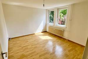 Sonnige und ruhige Wohnung mit Balkon und TG-Stellplatz  – Die vollständige Adresse der Immobilie erhältst du vom Anbieter., 12247 Lankwitz, Berlin – Vorschaubild 7