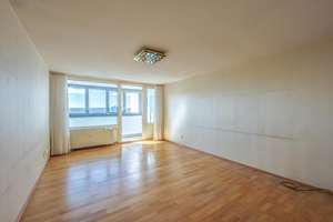 3 Zimmer, Energieeffizienzklasse A, Panorama-Aussicht, Loggia/Wintergarten – 70565 Fasanenhof, Stuttgart – Vorschaubild 3