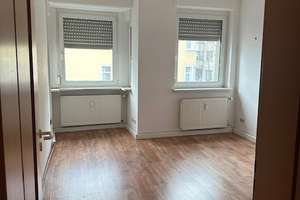Großzügige 4‑Zimmer‑Wohnung mit Terrasse – ideal für Familien oder Paare – Löhrrondell 7, 56068 Altstadt, Koblenz – Vorschaubild 8