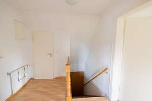Gemütliche 2-Zimmer-Dachgeschosswohnung mit Dachbodenbenutzung in Querum – Bevenroder Str. 56, 38108 Wabe-Schunter-Beberbach, Braunschweig – Vorschaubild 7