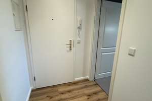Erstbezug nach Kernsanierung – stilvolle 2-Zimmer-Wohnung mit neuer Einbauküche – Hauptstr. 2a, 13158 Wilhelmsruh, Berlin – Vorschaubild 6