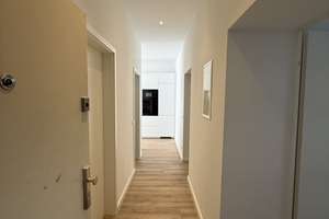 Erstbezug nach Vollsanierung: Lichtdurchflutete 4-Zimmer-Wohnung in der Kölner Südstadt, nähe Hafen! – Seyengasse 5, 50678 Altstadt/Süd, Köln – Vorschaubild 4