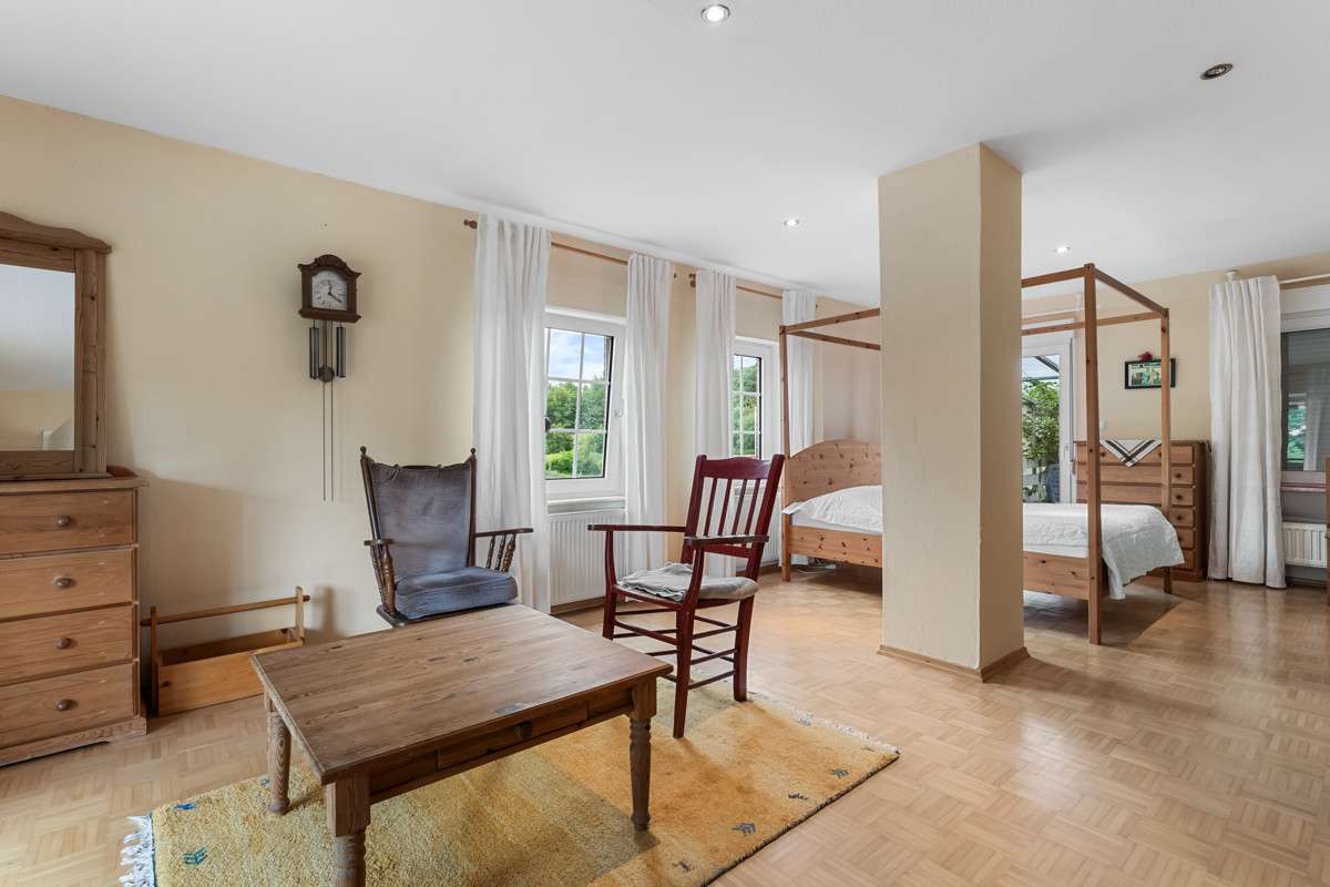 Immobilie in Ihlow - Ihlowerfehn: Wohn- und Geschäftshaus mit Entwicklungspotenzial! - Bild 2