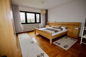 Helles 3-Familienhaus  mit Panoramablick in Weissach zu verkaufen. – Die vollständige Adresse der Immobilie erhältst du vom Anbieter., 71287 Weissach – Vorschaubild 6