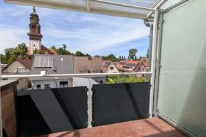 Neu sanierte 3-Zi DG Whg. mit Balkon in ruhiger Lage – Die vollständige Adresse der Immobilie erhältst du vom Anbieter., 76199 Rüppurr, Karlsruhe – Vorschaubild 1
