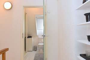 Modern möbliertes Haus in Stuttgart Bad Cannstatt – Die vollständige Adresse der Immobilie erhältst du vom Anbieter., 70376 Altenburg, Stuttgart – Vorschaubild 23