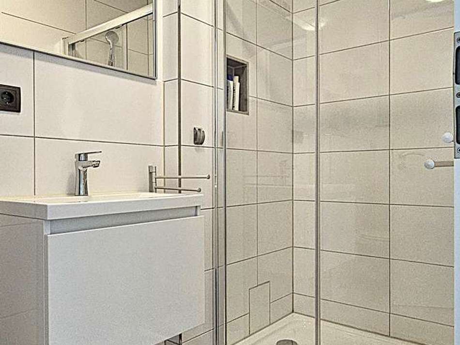 Personalwohnung - Badezimmer