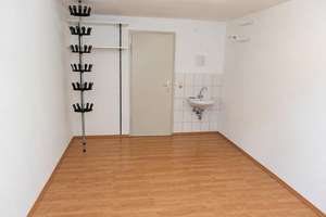 Wohnen mit wunderschöner Aussischt ins Grüne: 3,5-Zimmer-Wohnung mit Balkon in Stuttgart Feuerbach – Die vollständige Adresse der Immobilie erhältst du vom Anbieter., 70469 Feuerbacher Tal, Stuttgart – Vorschaubild 17