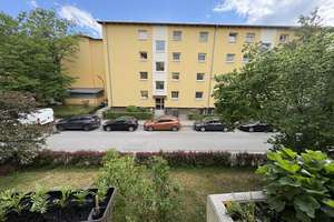 Gepflegte 4-Zimmer-Wohnung in Milbertshofen mit Südbalkon (nicht vermietet) – Humperdinckstr. 13, 80807 Milbertshofen, München – Vorschaubild 46