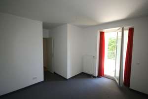 ***Schön geschnittene Wohnung mit Tiefgaragenstellplatz - Bezugsfrei ab 01.06.2026*** – Bahlenstr. 8, 40589 Wersten, Düsseldorf – Vorschaubild 3