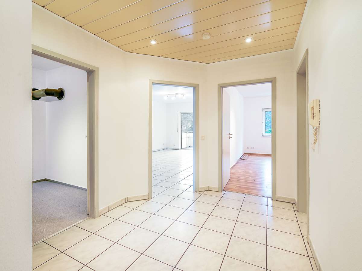 Gemütliches Zuhause mit Kamin in Hanglage, Karlsruhe Kreis – Bild 2