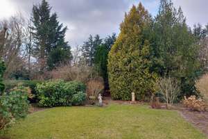 Vollunterkellertes Reihenendhaus (vermietet) mit Garten und Garage in guter Wohngegend  – Die vollständige Adresse der Immobilie erhältst du vom Anbieter., 24536 Einfeld, Neumünster – Vorschaubild 4