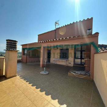 Exklusiv: Großes Landhaus mit großer Terrasse und Aussicht in Les Olives Baix Empordà zu verkaufen