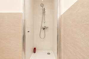 BESTLAGE GRUNEWALD - LUXUS-MAISONETTE | 209 m² | Terrasse | Kamin | ALS 1  ODER 2 EINHEITEN NUTZBAR – Die vollständige Adresse der Immobilie erhältst du vom Anbieter., 14193 Grunewald, Berlin – Vorschaubild 23