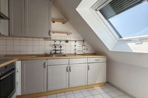 Helle 2-Zimmer-Dachgeschosswohnung mit Westbalkon, TG-Stellplatz und Burgblick – Die vollständige Adresse der Immobilie erhältst du vom Anbieter., 74189 Weinsberg – Vorschaubild 9