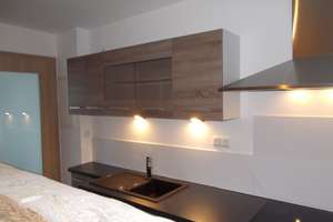 Schöne, geräumige zwei Zimmer Wohnung in Erlangen, Erlangen - Zentrum – Die vollständige Adresse der Immobilie erhältst du vom Anbieter., 91054 Markgrafenstadt, Erlangen – Vorschaubild 3