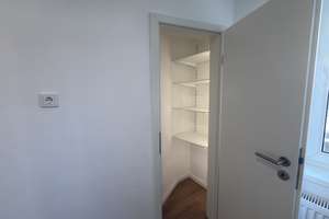 Erstbezug nach Sanierung: Stilvolle 2ZKB-Wohnung im begehrten Dichterviertel in Wiesbaden – Lothringerstraße 29, 65195 Westend / Bleichstraße, Wiesbaden – Vorschaubild 12