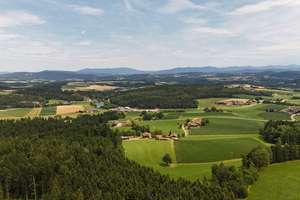 RESERVIERT – Tolles Haus im Grünen, mit richtigem Garten, Bayerischer Waldblick & flexibler Nutzung – Die vollständige Adresse der Immobilie erhältst du vom Anbieter., 94357 Konzell – Vorschaubild 22