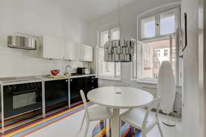 ***Altbaucharme trifft Kiezgefühl-provisionsfrei*** – Osnabrücker Straße 20, 10589 Charlottenburg, Berlin – Vorschaubild 3