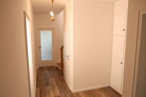GenießerDesign, Lage, Ruhe, Garten:5min:UKA, 1min:B17, Balkon, 2Bäder+WC, Garage, EBK, Wallbox-ready – Die vollständige Adresse der Immobilie erhältst du vom Anbieter., 86156 Kriegshaber, Augsburg – Vorschaubild 14