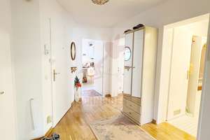IMMOBILIEN SCHNEIDER - Bogenhausen - schöne 3 Zimmer Wohnung mit traumhaftem Innenhofblick – Die vollständige Adresse der Immobilie erhältst du vom Anbieter., 81677 Parkstadt, München – Vorschaubild 11