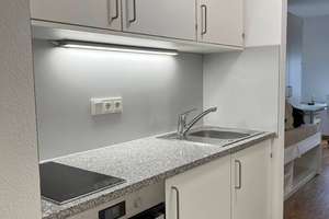 Möbliertes 1-Zimmer Apartment / Wohnung nah zur Hochschule Furtwangen und DHBW – Schramberger Straße 30/1, 78054 Schwenningen, Villingen-Schwenningen – Vorschaubild 2
