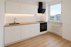 Helle, vollständig renovierte 2-Zimmer-Wohnung mit Südbalkon & tollem Blick – Erstbezug n. Sanierung – 63065 Mathildenschule, Offenbach am Main – Vorschaubild 3
