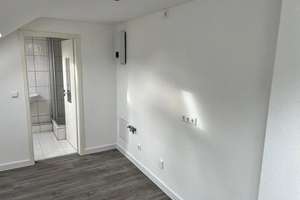 Stilvolle Maisonettewohnung mit separatem Apartment – Modernisiert, vielseitig und sofort bezugsfrei – Die vollständige Adresse der Immobilie erhältst du vom Anbieter., 41238 Giesenkirchen-Mitte, Mönchengladbach – Vorschaubild 16