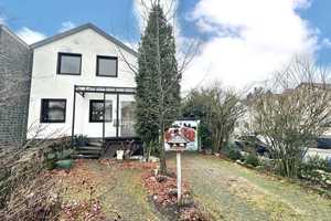 Reiheneckhaus mit schönem Garten in gefragter Wohnlage – Neuss (Rhein-Kreis) – Vorschaubild 1