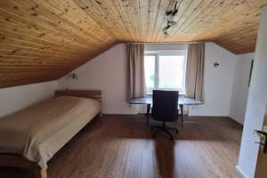 Sonniges Mehrgenerationenhaus mit Garten und viel Raum für die Familie in Lindau-Oberreitnau – Die vollständige Adresse der Immobilie erhältst du vom Anbieter., 88131 Lindau (Bodensee) – Vorschaubild 32