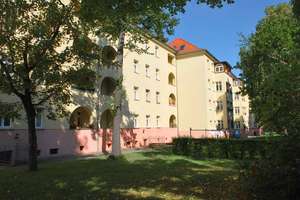 Frisch sanierte 3-Raum-Wohnung mit Balkon/für Familien und Generation 50plus – Stöckelstr. 21, 4347 Schönefeld-Abtnaundorf, Leipzig – Vorschaubild 1