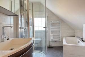 TOP WOHNUNG m. EINBAUKÜCHE + BALKON – Am Moosholz 25, 38446 Neindorf, Wolfsburg – Vorschaubild 8