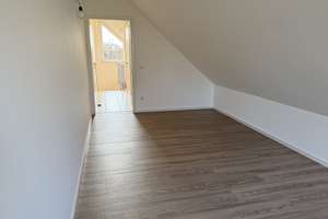 Frisch renoviert: 3-Zimmer-Wohnung mit Balkon und EBK – Schloßfeld 143a, 48308 Senden – Vorschaubild 13