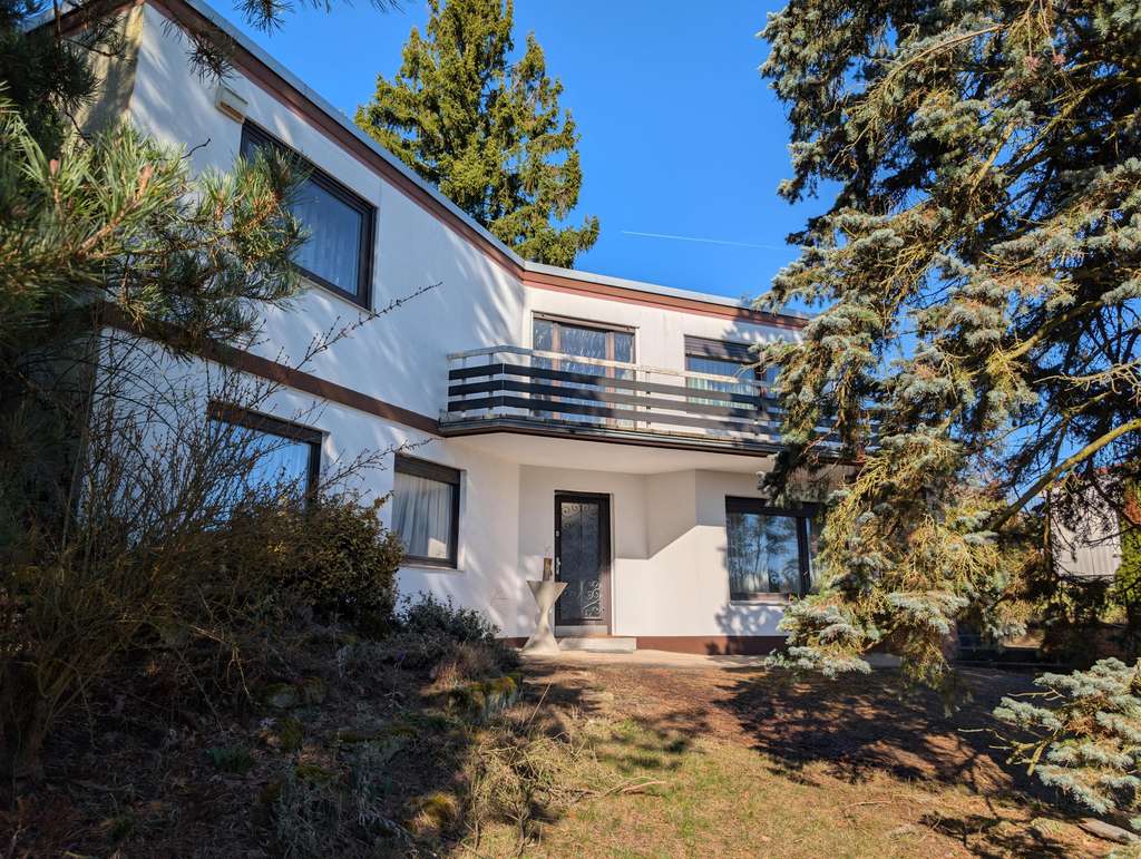 Immobilie in Kaiserslautern - Architektenhaus mit Charakter in exklusiver Sackgassenlage - Bild 2