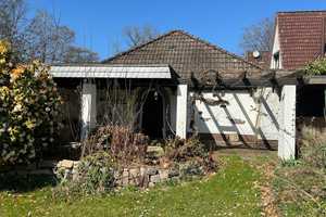Handwerkerhaus ! Renovierungsbedürftige DHH auf herrlichem Süd-West-Grundstück – Stormarn (Kreis) – Vorschaubild 4