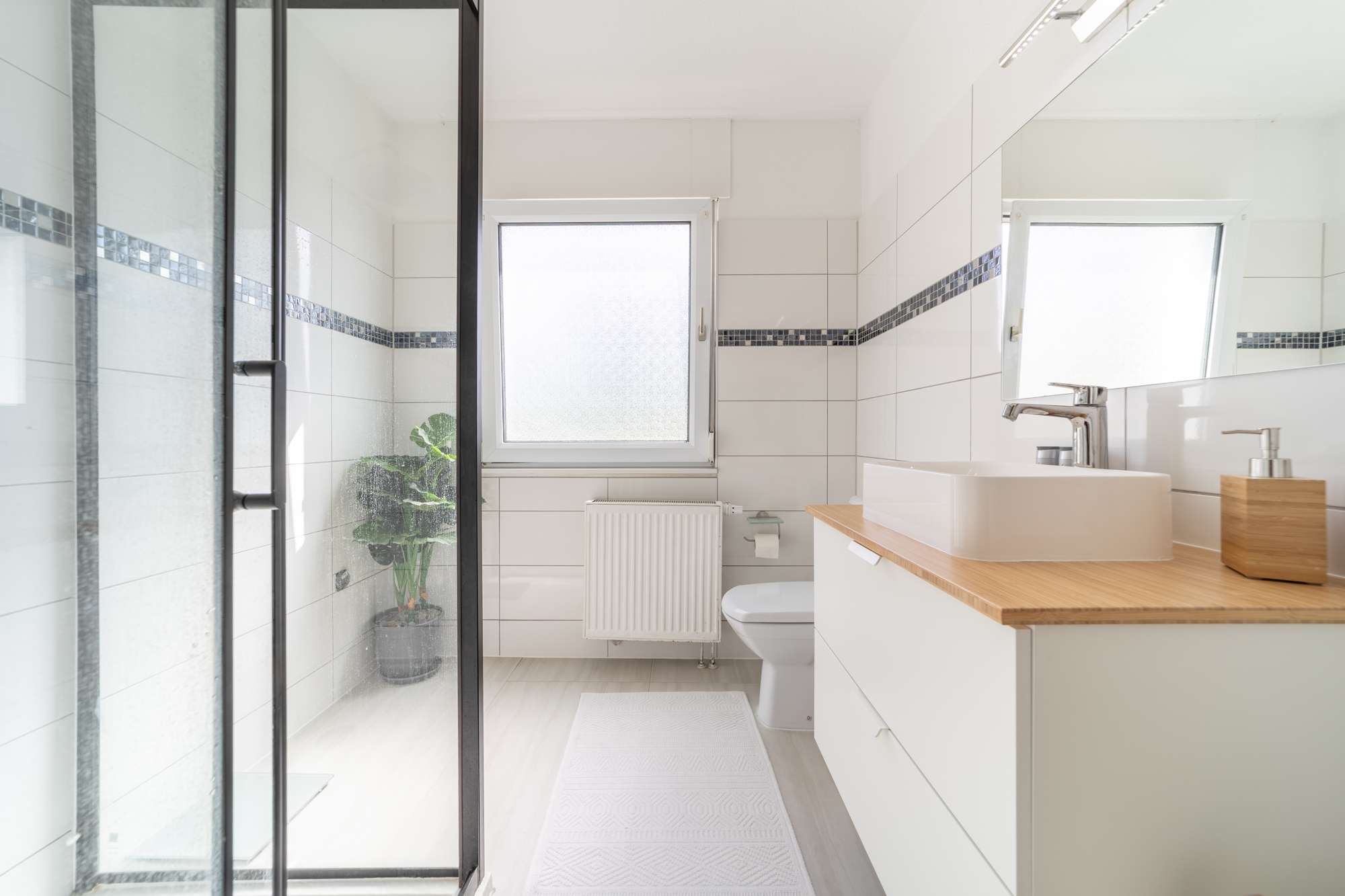 Immobilie in Eggingen - Einfamilienhaus mit vermieteter Einliegerwohnung in Eggingen - Bild 18