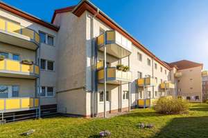Fast 5 % AfA! 3-Zimmer-Erdgeschosswohnung in Uni-Nähe! – Wiesbadener Straße 19, 1159 Löbtau-Süd, Dresden – Vorschaubild 3