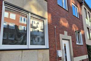 3 - Parteienhaus mit freier, renovierter Erdgeschosswohnung