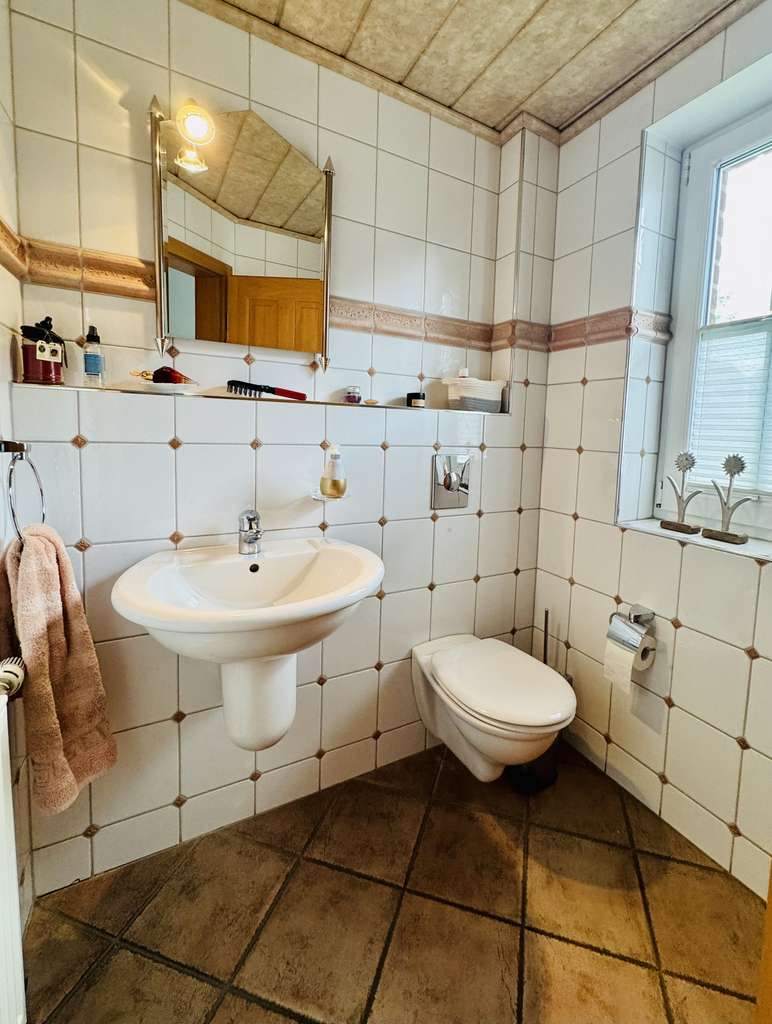 Immobilie in Raesfeld - ***Grundsolides Doppelhaus mit Garage & Carport***Raesfeld*** - Bild 3