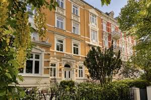 Harvestehuder Altbau in ruhiger Lage | Courtagefrei – Die vollständige Adresse der Immobilie erhältst du vom Anbieter., 20144 Harvestehude, Hamburg – Vorschaubild 1