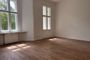 Altbaujuwel am Wröhmännerpark –5-Zimmer-Wohnung mit Stuck, Balkon und zwei Bädern – Die vollständige Adresse der Immobilie erhältst du vom Anbieter., 13585 Spandau (Ortsteil), Berlin – Vorschaubild 1