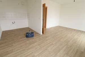 helle 3-Raumwohnung mit Balkon und Wanne – Irkutsker Straße 179, 9119 Kappel, Chemnitz – Vorschaubild 8
