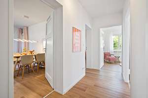 Eigennutz oder Mietgarantie mit 5,7% Rendite: Sanierte 3-Zimmer-Wohnung mit Balkon in ruhiger Lage – 65929 Unterliederbach, Frankfurt am Main – Vorschaubild 12