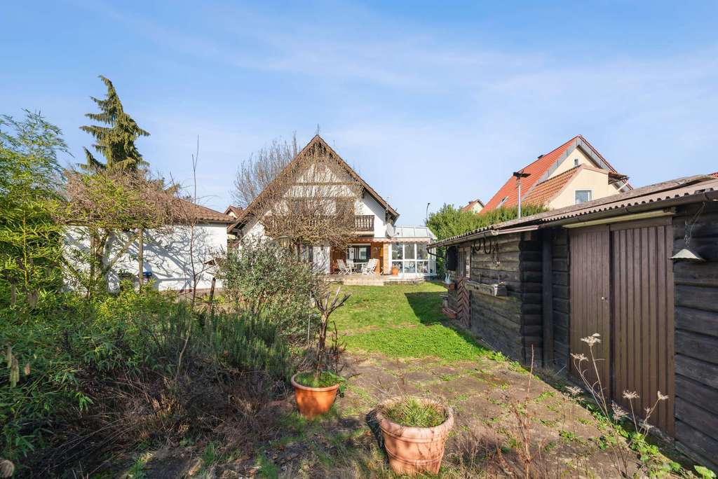 Immobilie in Römerberg - Freistehendes Einfamilienhaus mit Wintergarten, Balkon und großem Gartenparadies - Bild 4