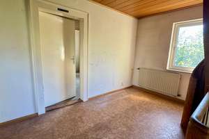 RESERVIERT! Stadtvilla mit zweigeteiltem Grundstück in bevorzugter Wohnlage – Die vollständige Adresse der Immobilie erhältst du vom Anbieter., 95326 Kulmbach – Vorschaubild 11