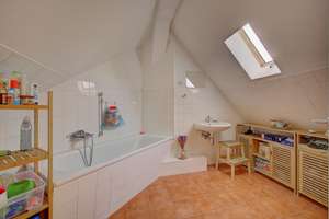 Wohnen mit Sonnenglanz: 3-Zimmer Maisonette nahe Heiligem See – Die vollständige Adresse der Immobilie erhältst du vom Anbieter., 14467 Berliner Vorstadt, Potsdam – Vorschaubild 12