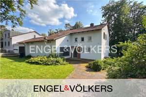„Repräsentatives Grundstück mit Einfamilienhaus in Darmstadts begehrter Villenkolonie“ - Ihr Wohn...
