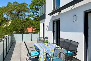 Stilvoll wohnen in Moosach: moderne 3-Zimmer-Neubauwohnung mit großem Sonnenbalkon & TG-Stellplatz – 80992 Alt-Moosach, München – Vorschaubild 2
