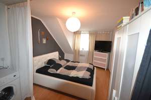 Charmantes 1-Zimmer-Dachgeschoss-Apartment in Uni-Nähe – Düsseldorf-Unterbilk zu vermieten